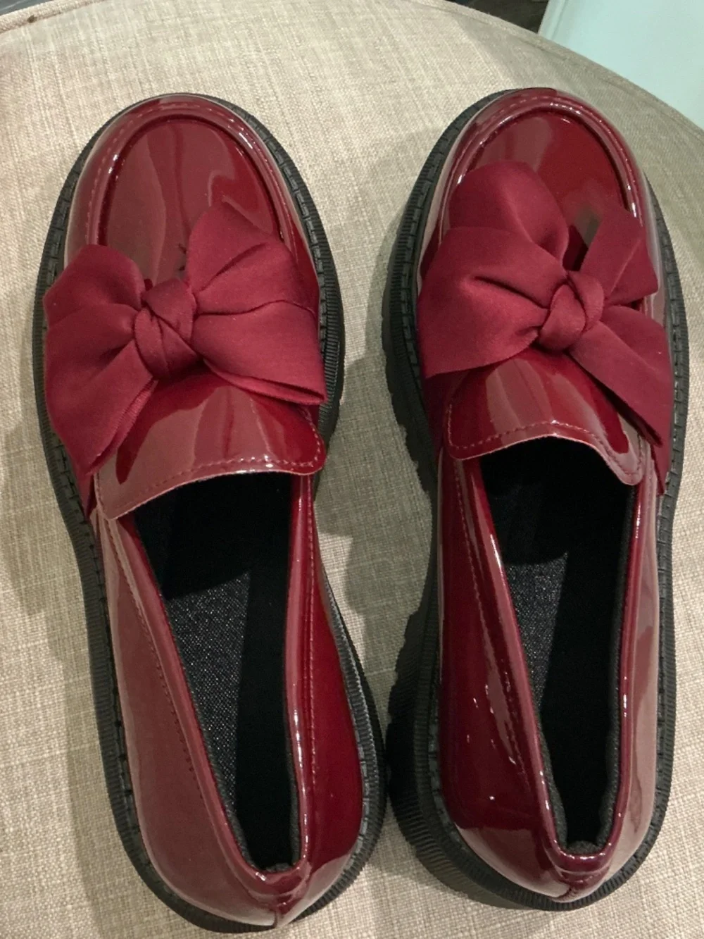 N/A stylish burgundy